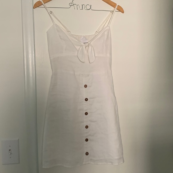 White sundress, size M - Picture 1 of 4